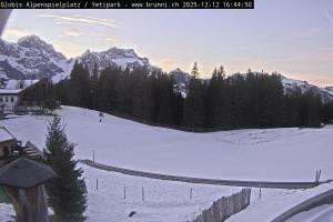 Kamera: Globis Alpenspielplatz Engelberg Titlis Globis Alpenspielplatz