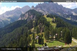 Kamera: Val di Fassa - Carezza Vigo di Fassa - Catinaccio 3 Val di Fassa - Carezza Val di Fassa - Carezza Vigo di Fassa - Catinaccio 3