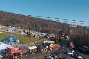 Kamera: Wysokie Tatry Tatranská Lomnica, 904 m n.p.m. Tatrzańska Łomnica Wysokie Tatry Tatranská Lomnica, 904 m n.p.m.