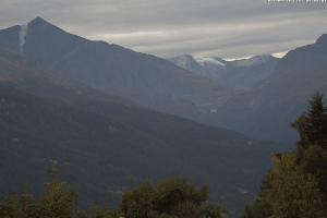 4 Vallees - 4 Doliny 4 Vallees - 4 Doliny Webcam La Grande Dixence depuis Les Masses