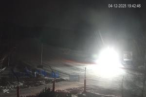 Kamera: Czarna Góra Dolny odcinek nartostrady "B", wyciąg BIBA Stronie Śląskie Czarna Góra Dolny odcinek nartostrady "B", wyciąg BIBA