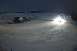 Tylicz Master Ski Widok naa dolną stację krzesełka