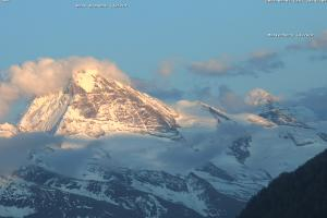 4 Vallees - 4 Doliny 4 Vallees - 4 Doliny Webcam La Dent Blanche Depius Les Masses