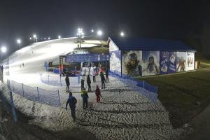 Kamera: Master Ski Wyciąg taśmowy dla dzieci Tylicz Master Ski Wyciąg taśmowy dla dzieci