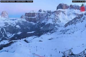 Kamera: Val di Fassa - Carezza Canazei - Belvedere Val di Fassa - Carezza Val di Fassa - Carezza Canazei - Belvedere