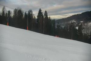 Kamera: Cieńków Widok na trasę kolei krzesełkowej Wisła Cieńków Widok na trasę kolei krzesełkowej