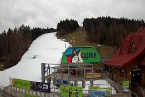 Kamera: Kasina ski Dolna stacja kolejki krzesełkowej Kasina Wielka Kasina ski Dolna stacja kolejki krzesełkowej