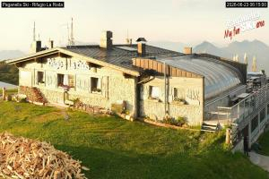 Kamera: Andalo - Paganella Rifugio la Roda Andalo - Paganella Andalo - Paganella Rifugio la Roda