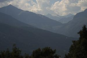 4 Vallees - 4 Doliny 4 Vallees - 4 Doliny Webcam La Grande Dixence depuis Les Masses