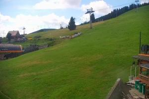Zieleniec Zieleniec Zieleniec SKI Arena - Widok z dolnej stacji
