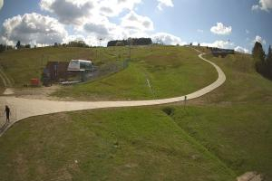 Kamera: Master Ski Widok naa dolną stację krzesełka Tylicz Master Ski Widok naa dolną stację krzesełka