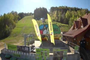 Kasina Wielka Kasina ski Dolna stacja kolejki krzesełkowej