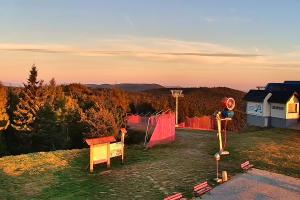 Kamera: Jaworzyna Krynicka Widok na szczyt Jaworzyny (1114 m n.p.m) Krynica Jaworzyna Krynicka Widok na szczyt Jaworzyny (1114 m n.p.m)