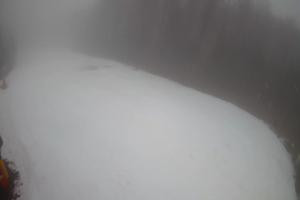 Kamera: Kasina ski Górna stacja kolejki krzesełkowej Kasina Wielka Kasina ski Górna stacja kolejki krzesełkowej