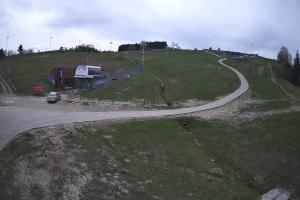 Tylicz Master Ski Widok naa dolną stację krzesełka