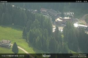 Kamera: Val di Fiemme - Cavalese - Predazzo - Obereggen SkiCenterLatemar - Passo Feudo Val di Fiemme Val di Fiemme - Cavalese - Predazzo - Obereggen SkiCenterLatemar - Passo Feudo