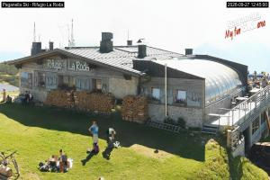 Kamera: Andalo - Paganella Rifugio la Roda Andalo - Paganella Andalo - Paganella Rifugio la Roda