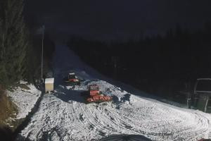 Kamera: Zwardoń ski Stacja dolna Zwardoń Zwardoń ski Stacja dolna