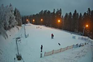 Myślenice Myślenice SN Widok na stok dla początkujących