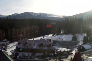 Szklarska Poręba Szrenica Ski Arena Widok na dolną stację wyciągu