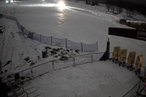 Kamera: Zieleniec Zieleniec SKI Arena - Widok z dolnej stacji Zieleniec Zieleniec Zieleniec SKI Arena - Widok z dolnej stacji