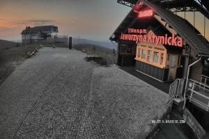 Kamera: Jaworzyna Krynicka Widok na trasę dla dzieci na szczycie (1100 m n.p.m.) Krynica Jaworzyna Krynicka Widok na trasę dla dzieci na szczycie (1100 m n.p.m.)
