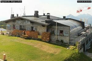 Kamera: Andalo - Paganella Rifugio la Roda Andalo - Paganella Andalo - Paganella Rifugio la Roda