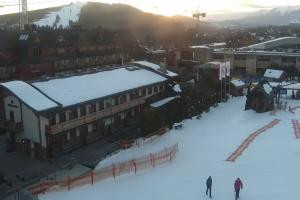 Kamera: Kotelnica Białczańska Dolna stacja, stok Białka Tatrzańska Kotelnica Białczańska Dolna stacja, stok