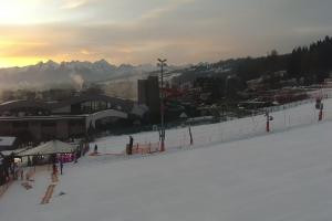 Kamera: Kotelnica Białczańska Dolna stacja, stok Białka Tatrzańska Kotelnica Białczańska Dolna stacja, stok