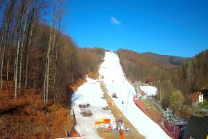 Wisła STOK – Stacja Narciarska Widok z dolnej stacji