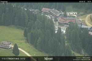Kamera: Val di Fiemme - Cavalese - Predazzo - Obereggen SkiCenterLatemar - Passo Feudo Val di Fiemme Val di Fiemme - Cavalese - Predazzo - Obereggen SkiCenterLatemar - Passo Feudo