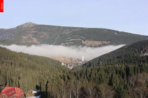 Kamera: Pec pod Śnieżką Kamera Pec pod Sněžkou, 1100 m n.p.m. Pec pod Śnieżką Pec pod Śnieżką Kamera Pec pod Sněžkou, 1100 m n.p.m.