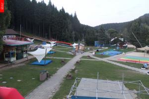 Kamera: SKI Vítkovice-Bílá Plac zabaw dla dzieci, 521 m n.p.m. Bílá SKI Vítkovice-Bílá Plac zabaw dla dzieci, 521 m n.p.m.