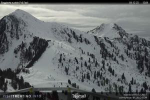 Kamera: Val di Fiemme - Cavalese - Predazzo - Obereggen Alpe Cermis - Prafiorì Val di Fiemme Val di Fiemme - Cavalese - Predazzo - Obereggen Alpe Cermis - Prafiorì