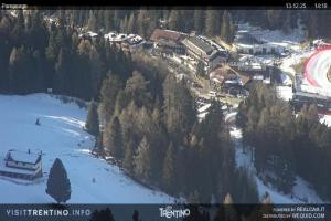Kamera: Val di Fiemme - Cavalese - Predazzo - Obereggen SkiCenterLatemar - Passo Feudo Val di Fiemme Val di Fiemme - Cavalese - Predazzo - Obereggen SkiCenterLatemar - Passo Feudo