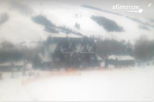 Kamera: Chyrowa Ski Widok na dolnÄ… stacjÄ™ wyciÄ…gu Chyrowa Chyrowa Ski Widok na dolnÄ… stacjÄ™ wyciÄ…gu