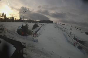 Kamera: Master Ski Widok na dolne partie ośrodka Tylicz Master Ski Widok na dolne partie ośrodka