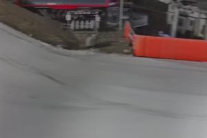 Kamera: Jaworzyna Krynicka Widok ze stacji dolnej kolei gondolowej (648 m n.p.m.) Krynica Jaworzyna Krynicka Widok ze stacji dolnej kolei gondolowej (648 m n.p.m.)