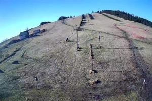 Kamera: Kompleks Wyciągów Narciarskich Górnik Stok przy wyciągach nr 1 i 2 Walim - Rzeczka Kompleks Wyciągów Narciarskich Górnik Stok przy wyciągach nr 1 i 2