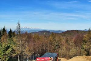 Krynica Jaworzyna Krynicka Widok na szczyt Jaworzyny (1114 m n.p.m)