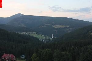 Kamera: Pec pod Śnieżką Kamera Pec pod Sněžkou, 1100 m n.p.m. Pec pod Śnieżką Pec pod Śnieżką Kamera Pec pod Sněžkou, 1100 m n.p.m.