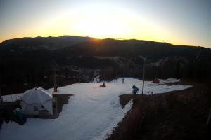 Kamera: STOK – Stacja Narciarska Widok z górnej stacji Wisła STOK – Stacja Narciarska Widok z górnej stacji