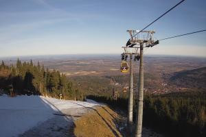 Świeradów Zdrój Ski&Sun Widok na wyciąg