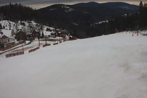 Szczyrk Biały Krzyż Widok na stok