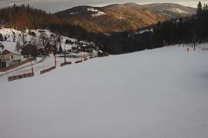 Szczyrk Biały Krzyż Widok na stok