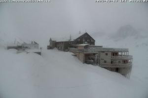 Kamera: Maso Corto "Bella Vista" Hut - 2.842 m Maso Corto Maso Corto "Bella Vista" Hut - 2.842 m