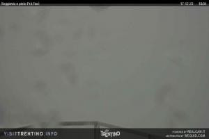 Kamera: Val di Fiemme - Cavalese - Predazzo - Obereggen Alpe Cermis - Prafiorì Val di Fiemme Val di Fiemme - Cavalese - Predazzo - Obereggen Alpe Cermis - Prafiorì