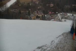 Kamera: Cieńków Widok na trasę kolei krzesełkowej Wisła Cieńków Widok na trasę kolei krzesełkowej