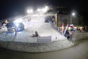 Wańkowa BIESZCZAD.ski Widok na stok i kolej linową