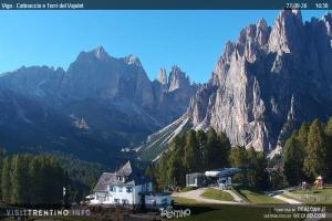 Kamera: Val di Fassa - Carezza Vigo di Fassa - Catinaccio 2 Val di Fassa - Carezza Val di Fassa - Carezza Vigo di Fassa - Catinaccio 2
